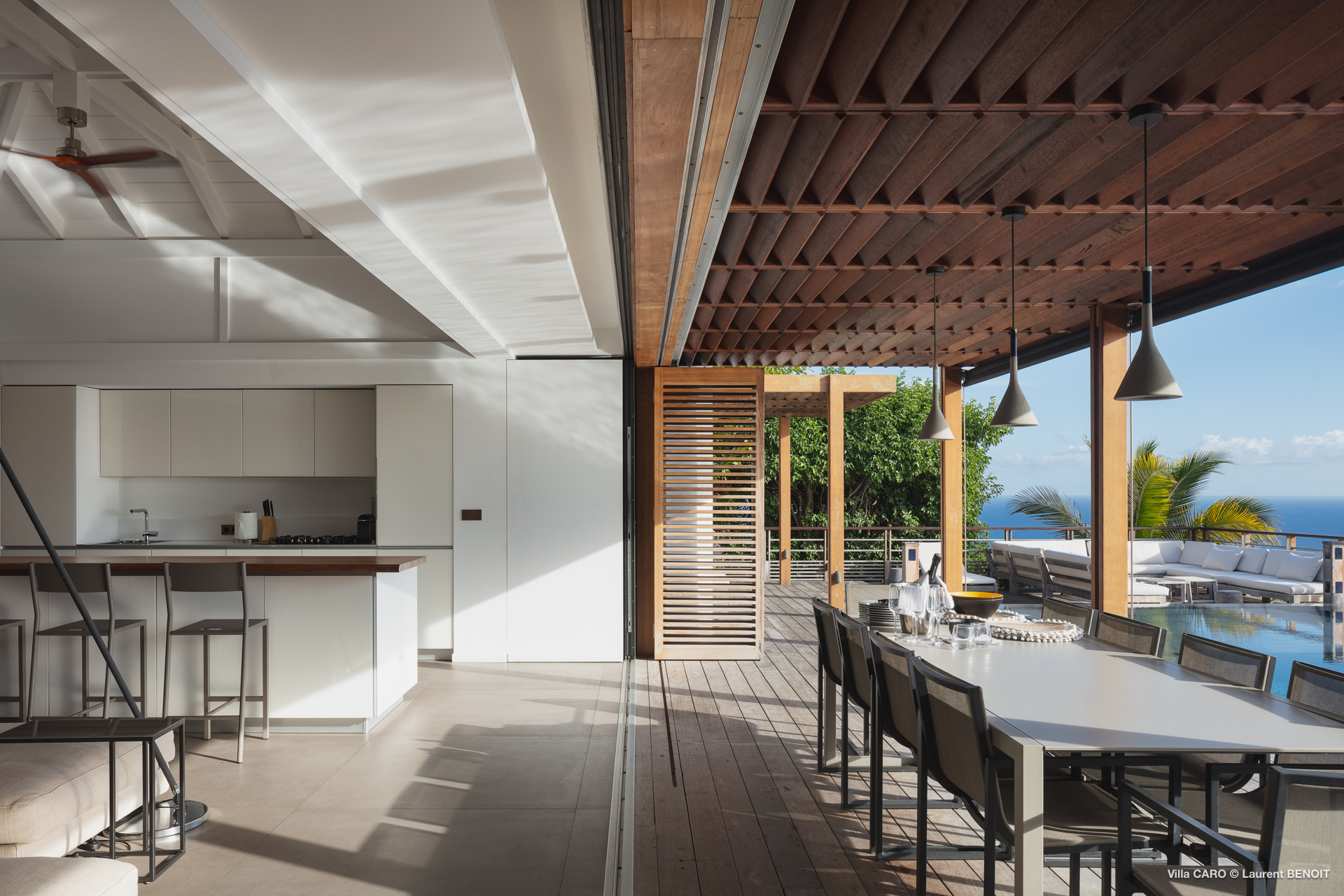 Villa Caro kitchen and dining area