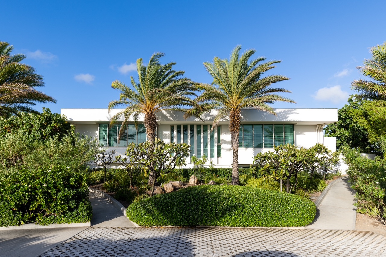 Villa Pyramide, Pointe Milou